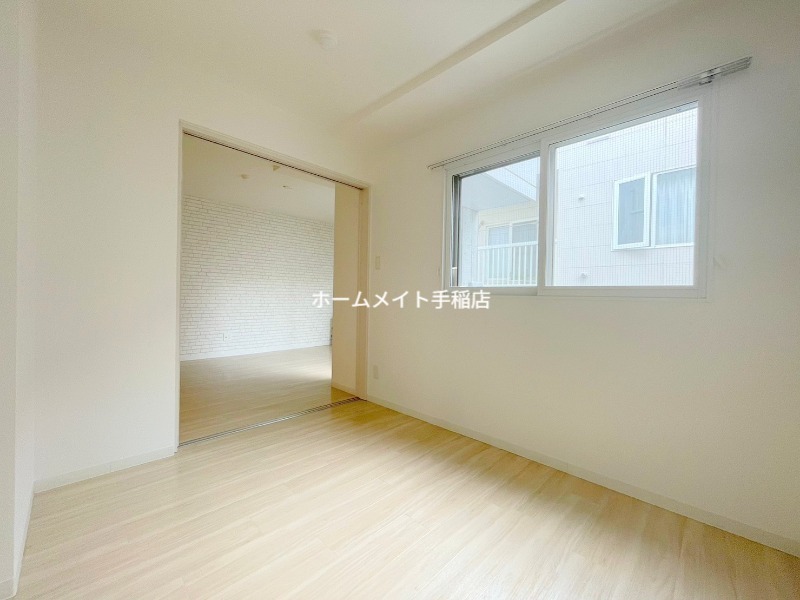 その他部屋・スペース　明るい洋室、寝室にどうぞ♪