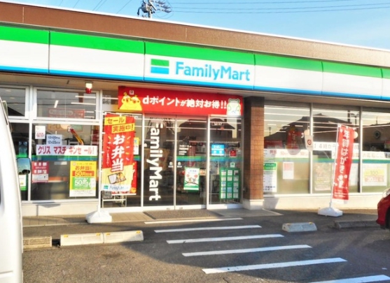 コンビニ　ファミリーマート刈谷東境店（コンビニ）まで344m