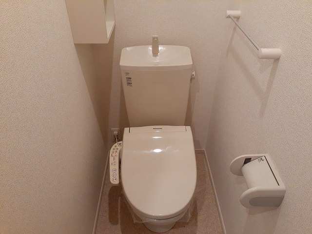トイレ　図面と現状に相違がある場合には現状を優先