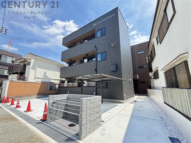 建物外観　オートロック付きの物件です！