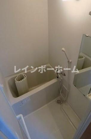 バス・シャワールーム　お風呂で日々の疲れを落としましょう