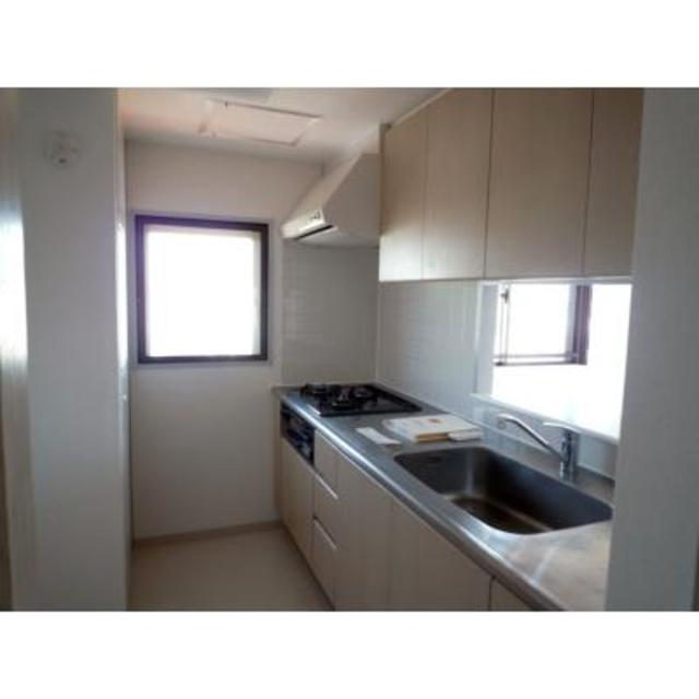 キッチン　※写真は同タイプ住戸です。