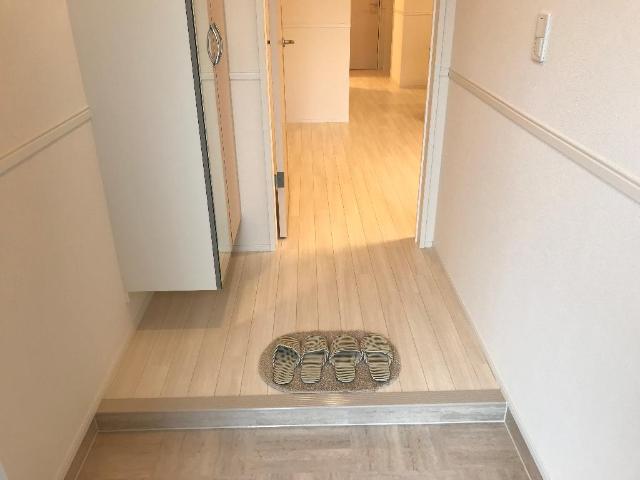 玄関　玄関