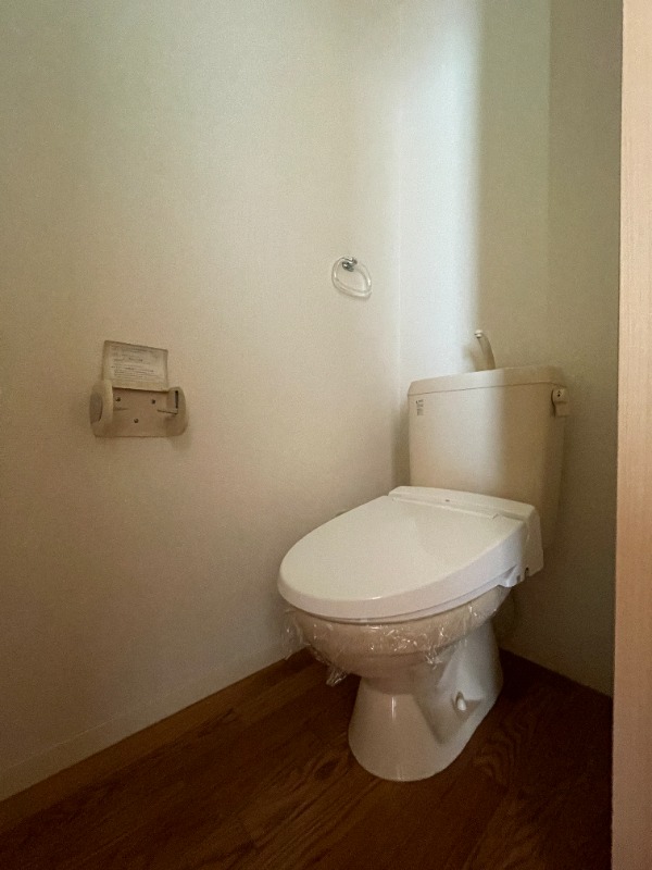 ブルーノクターンのトイレ写真