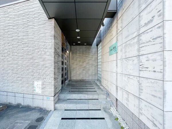 エントランス　★☆他社掲載も内見や契約可能！相見積もり大歓迎☆★