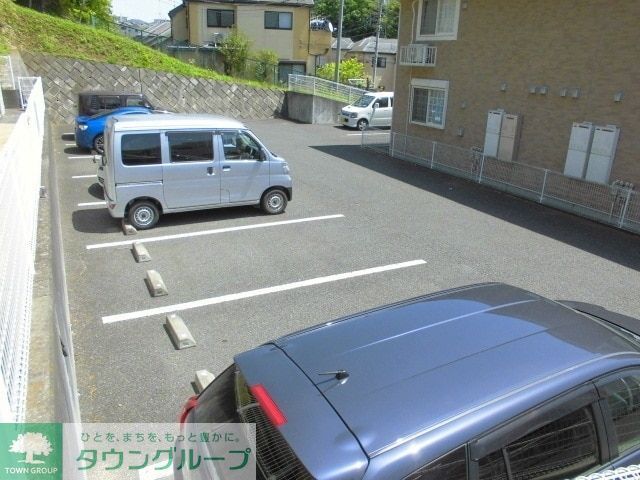 駐車場　★お問い合わせはタウンハウジング町田店まで★