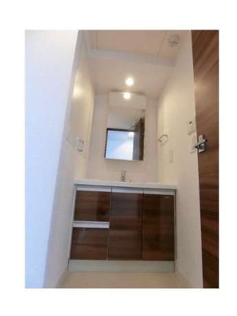 玄関　別部屋参考写真