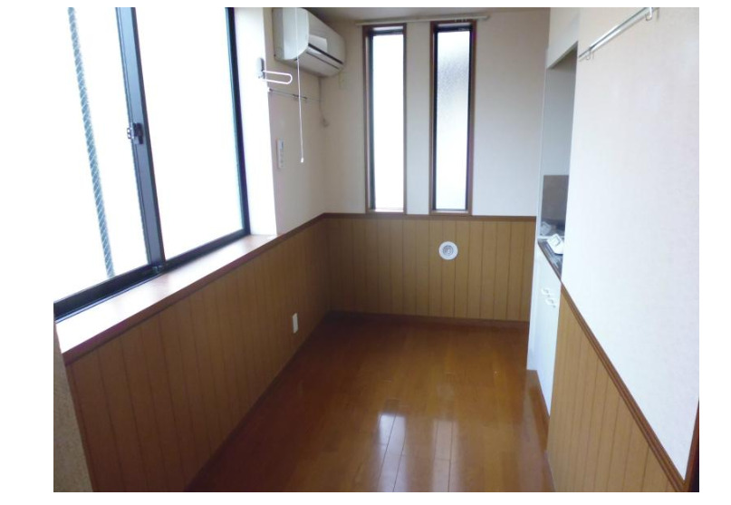 居室・リビング　※別部屋参考写真