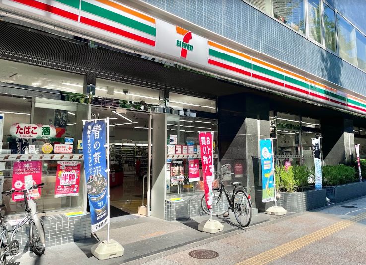 コンビニ　セブンイレブン台東駒形1丁目店（コンビニ）まで157m