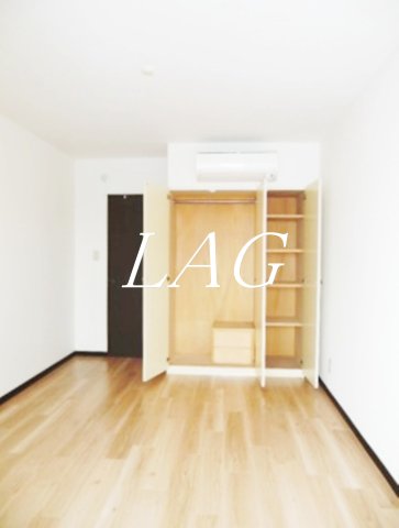 居室・リビング　洋室のお部屋です。