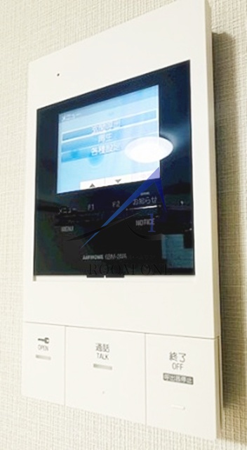 セキュリティ　モニター付きインターホンです。