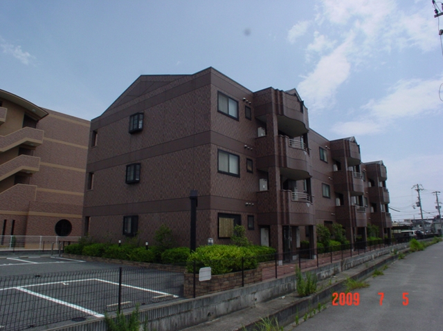 建物外観　ガッチリ鉄骨造マンション☆