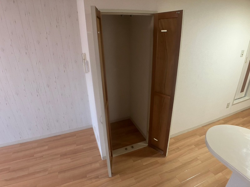 収納　収納を開けてみました！たくさん入りそうですね～