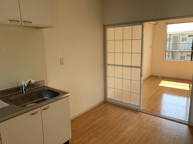 キッチン　ダイニングキッチン６帖
