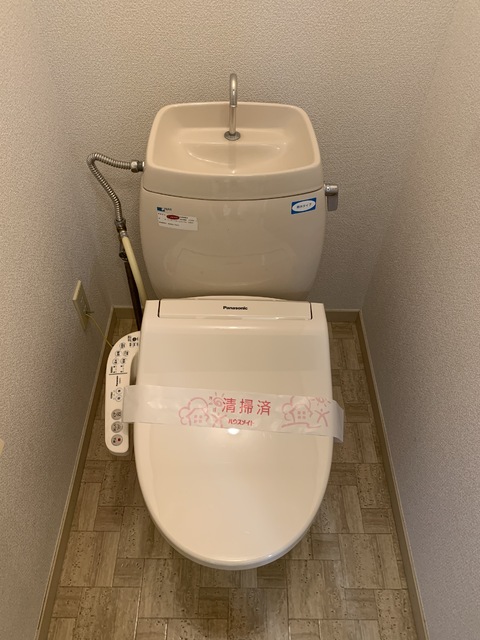 トイレ　洗浄便座