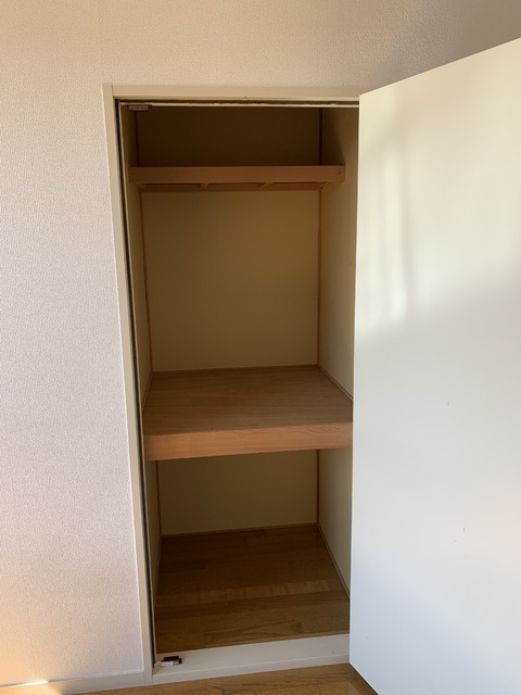 収納　洋室の収納
