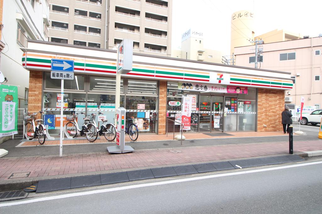 コンビニ　セブンイレブン福岡三宅3丁目店（コンビニ）まで343m