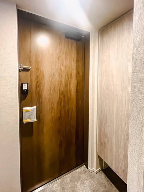 玄関　※写真は同タイプ住戸です。