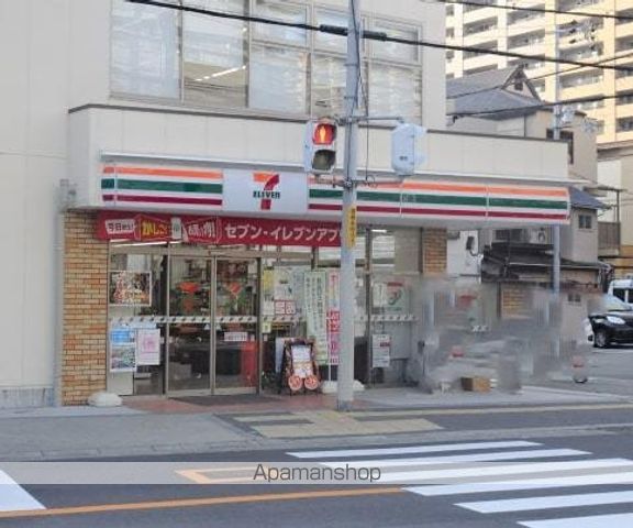 コンビニ　セブンイレブン（コンビニ）まで25m