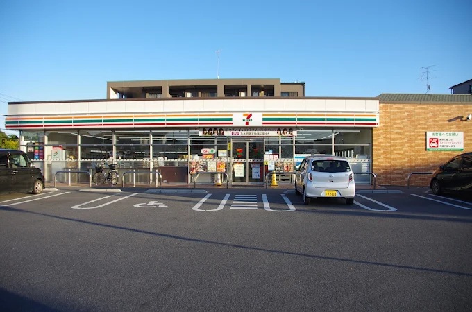 コンビニ　セブンイレブン 野洲市三宅店（コンビニ）まで183m