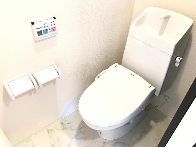 トイレ　シャワー付トイレ（イメージ）