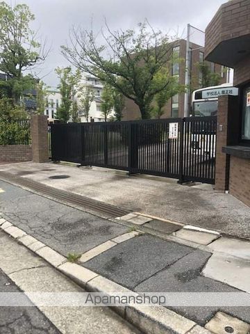 中学校　履正社学園豊中中学校（中学校）まで564m