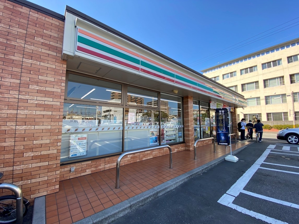 コンビニ　セブンイレブン　姫路飾磨細江店（コンビニ）まで1318m