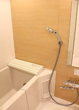 バス・シャワールーム　写真は同タイプ住居です。
