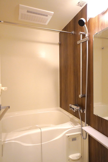 バス・シャワールーム　※写真は同タイプ住戸です。