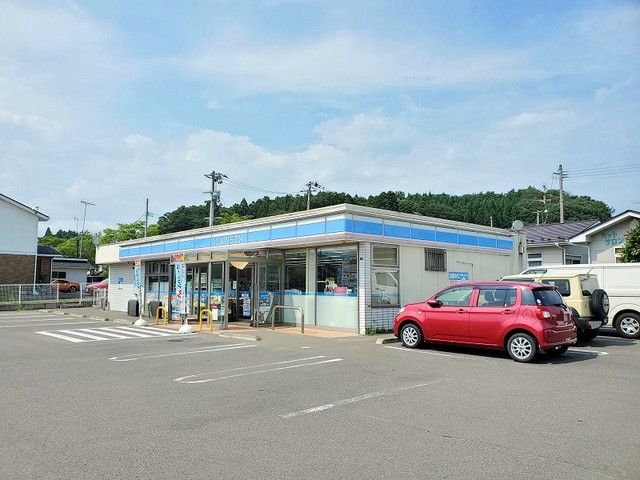 コンビニ　ローソン白石鷹巣東店（コンビニ）まで400m