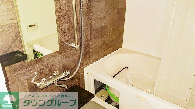 バス・シャワールーム　※写真は同タイプ住戸です。