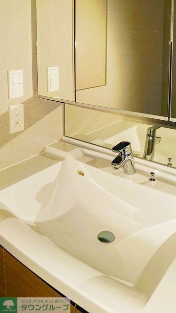 洗面設備　※写真は同タイプ住戸です。