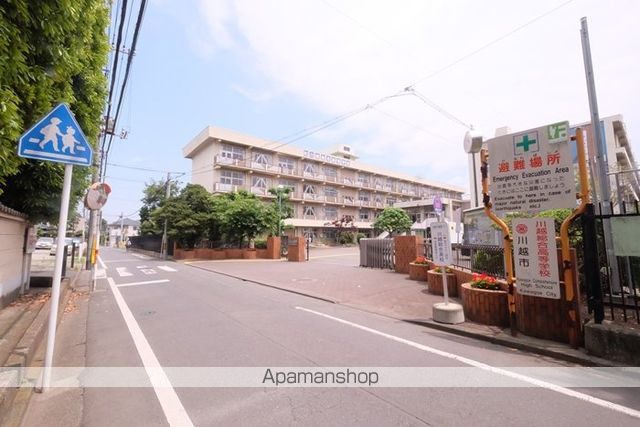 高校・高専　埼玉県立川越総合高等学校（高校・高専）まで637m