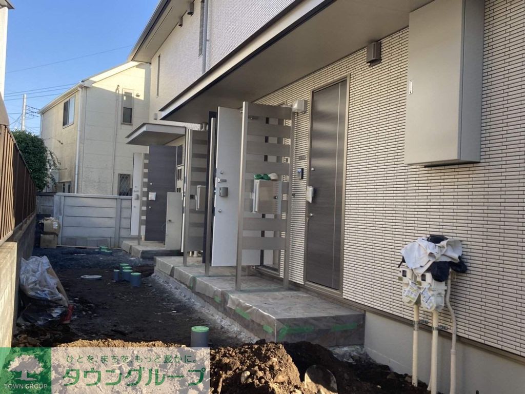 エントランス　★お問い合わせはタウンハウジングまで★