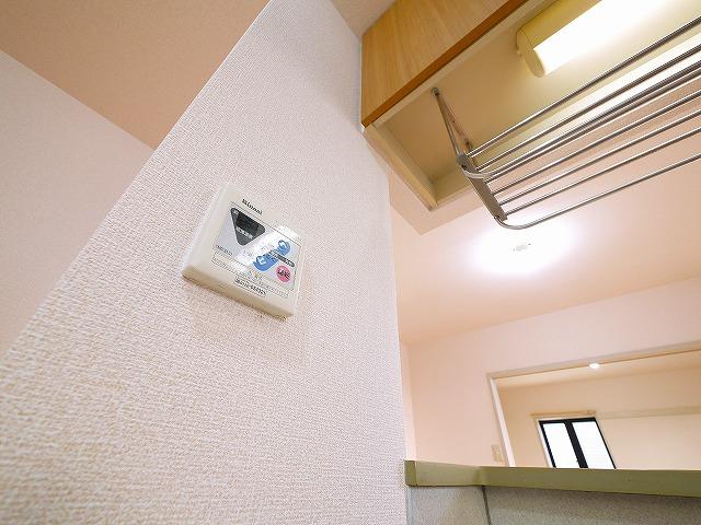 その他設備　給湯器です