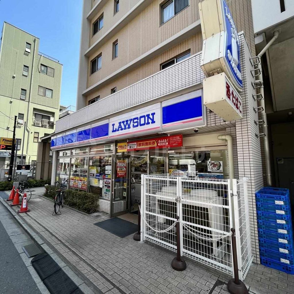 コンビニ　ローソン 北区東十条二丁目店（コンビニ）まで300m