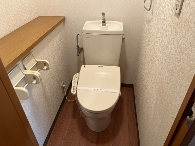 トイレ　シャワー付トイレ
