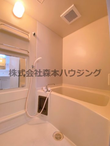バス・シャワールーム　きれいなお風呂です