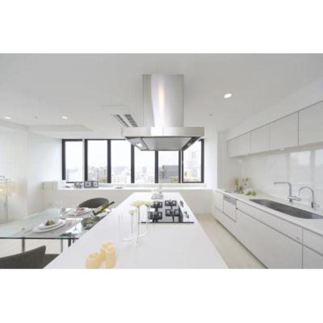 キッチン　※写真は同タイプ住戸です。
