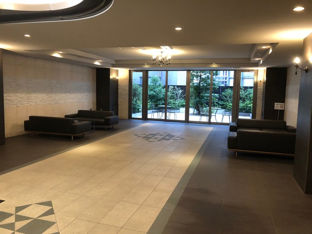 Mid Court 新大阪の外観写真
