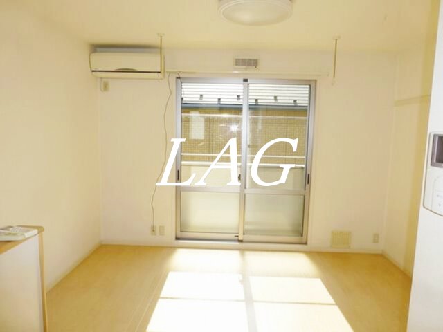 居室・リビング　洋室のお部屋です。