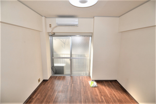 居室・リビング　写真は他のお部屋のものです