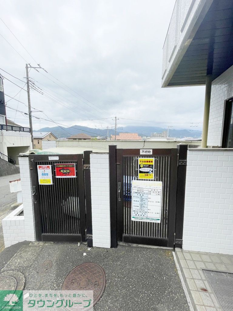 その他部屋・スペース　エントランス