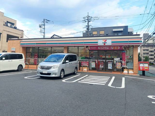 コンビニ　セブンイレブン新松戸ゆりのき通り店（コンビニ）まで461m