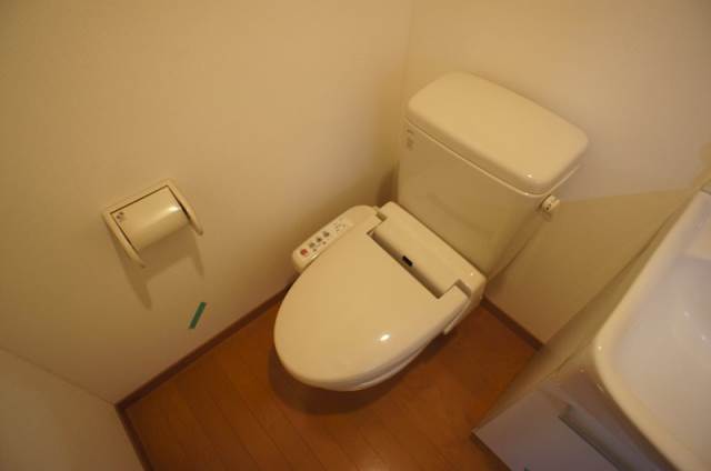 トイレ　同型イメージ