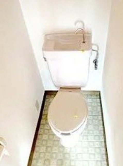 トイレ　別部屋同仕様タイプ