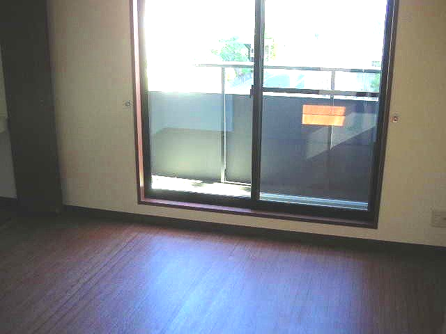 京王井の頭線 東松原駅 徒歩4分 2階建 築21年の内装写真