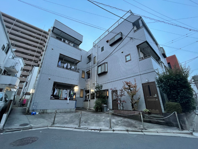 東京メトロ千代田線 町屋駅 徒歩12分 築33年