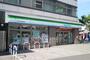 コンビニ　ファミリーマート JR西小倉駅前店（コンビニ）まで88m