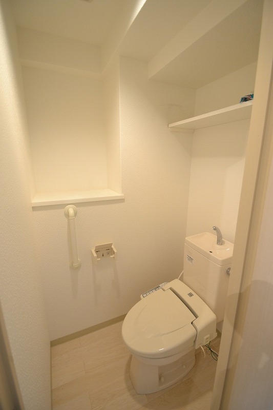 クレール大手町のトイレ写真